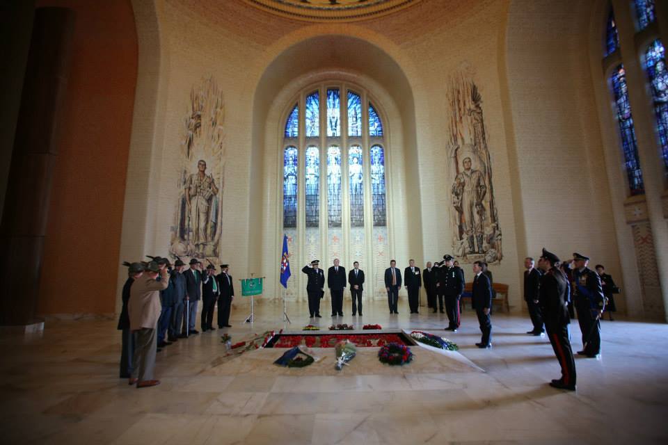 commemorazione ambasciata canberra