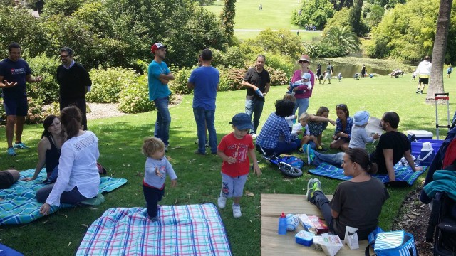 Melbourne. Il picnici dei nuovi genitori 2016