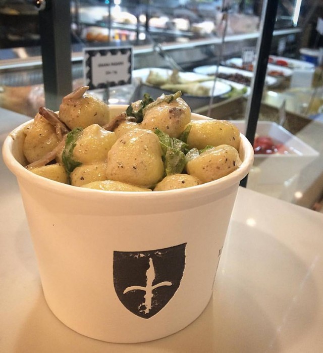 14470372_307027586336800_437472466627455008_n